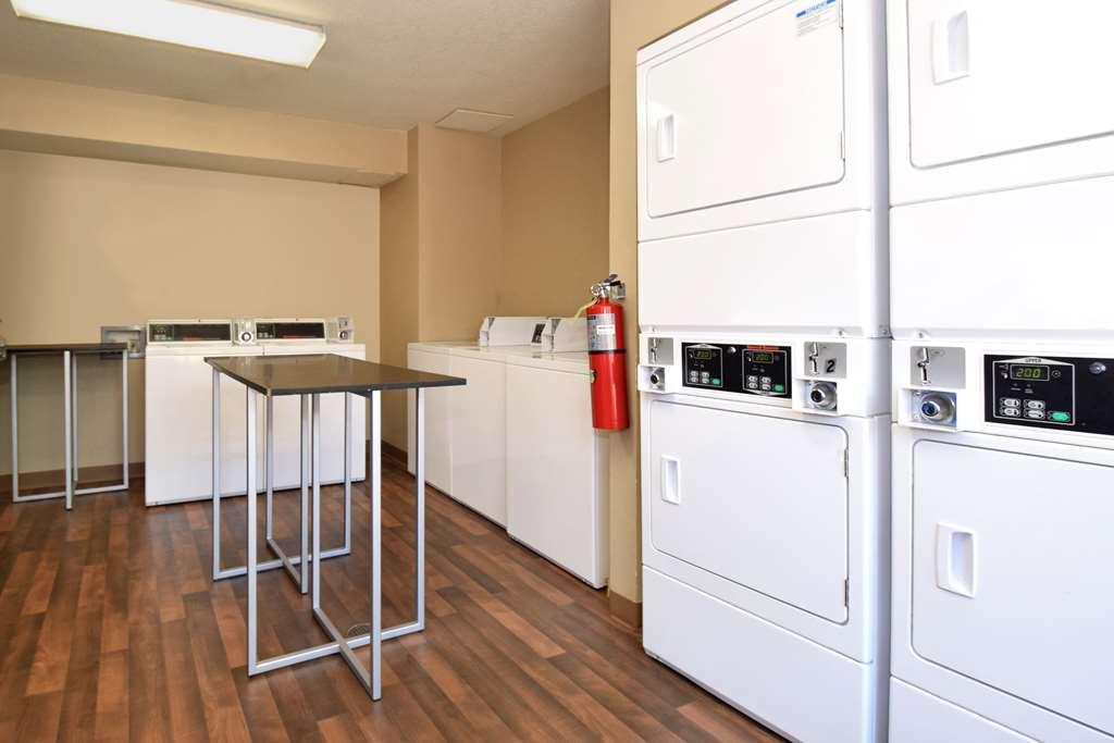 Extended Stay America Suites - Omaha - West Exteriör bild