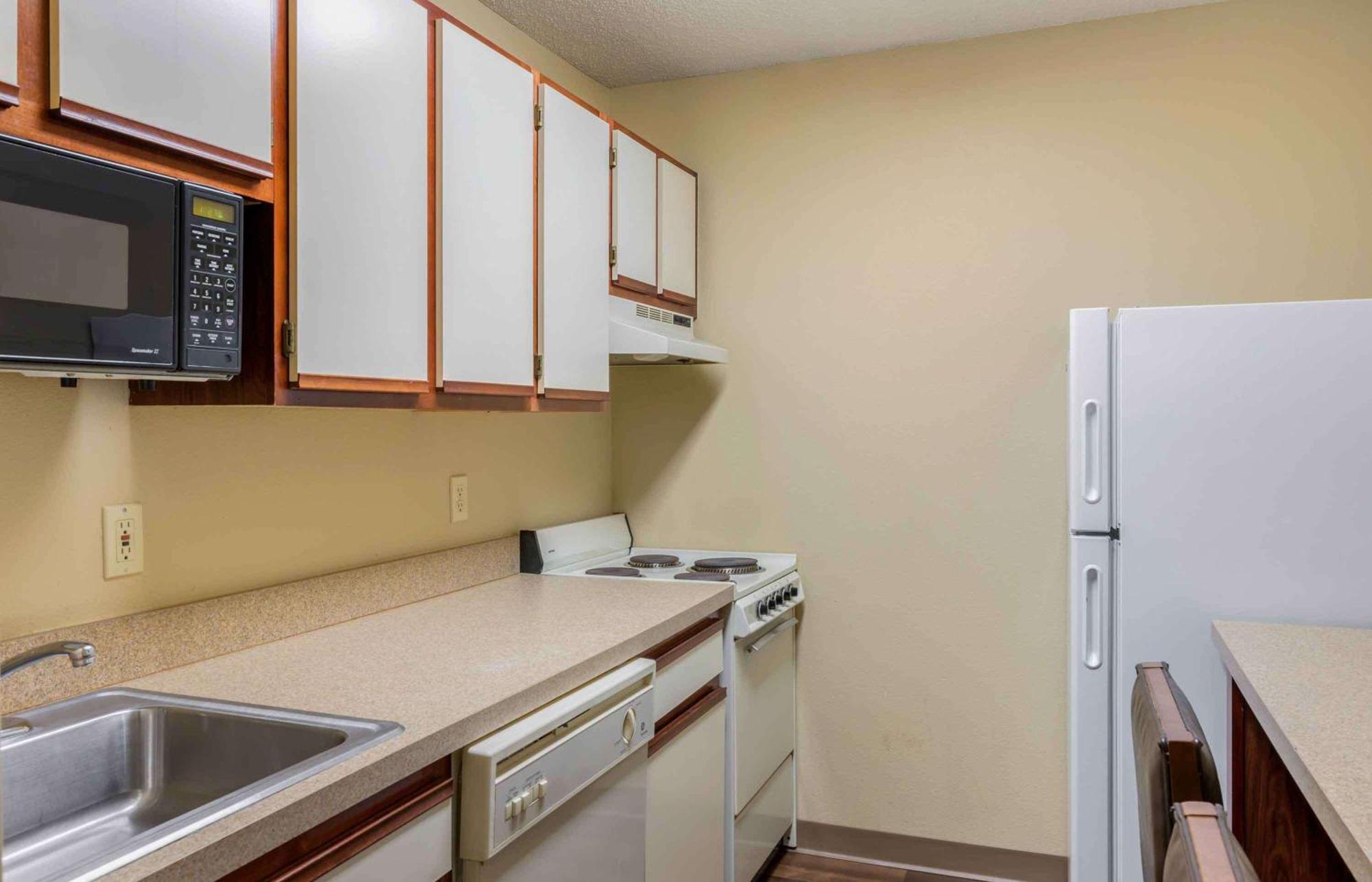 Extended Stay America Suites - Omaha - West Exteriör bild
