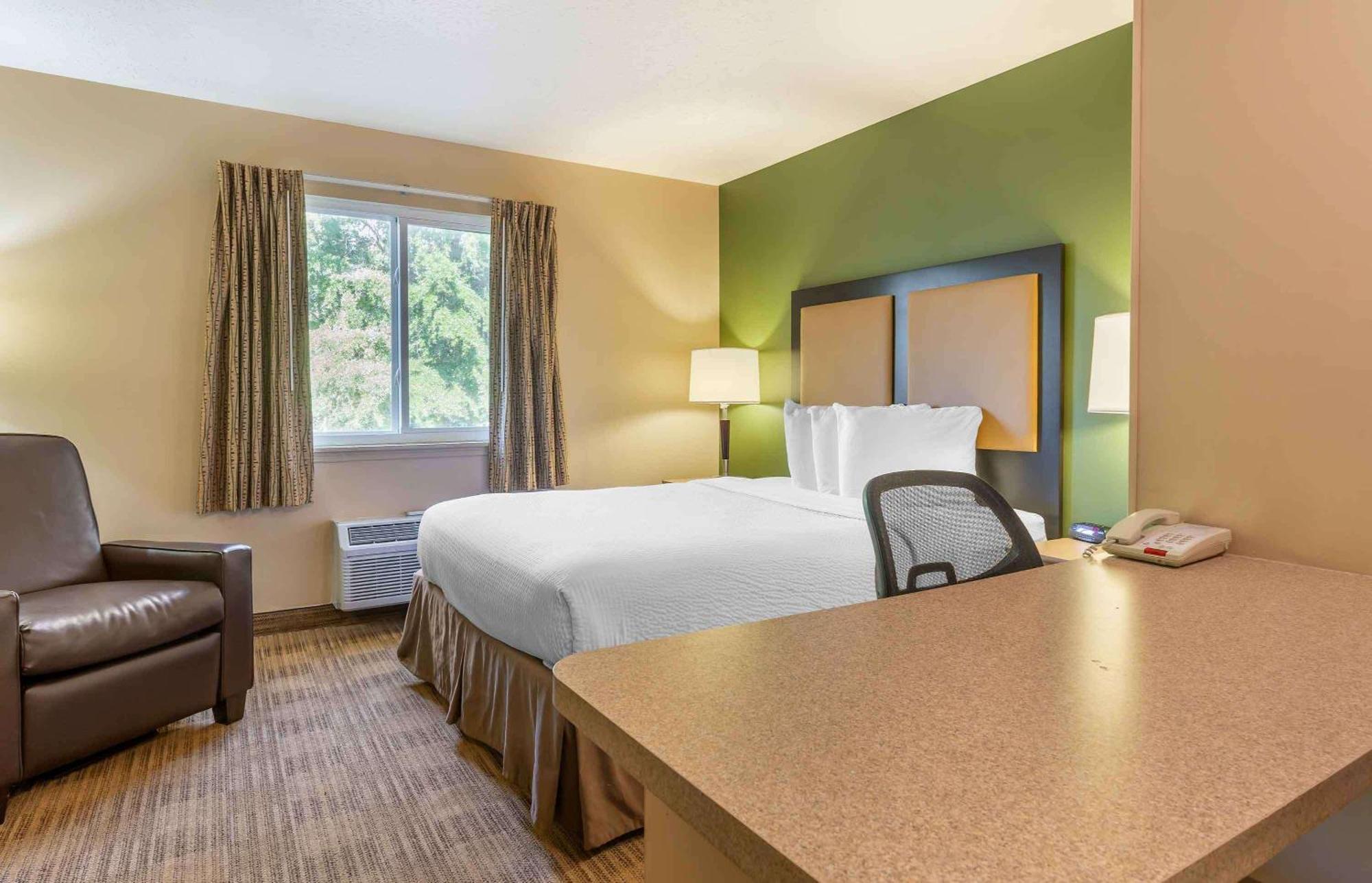Extended Stay America Suites - Omaha - West Exteriör bild