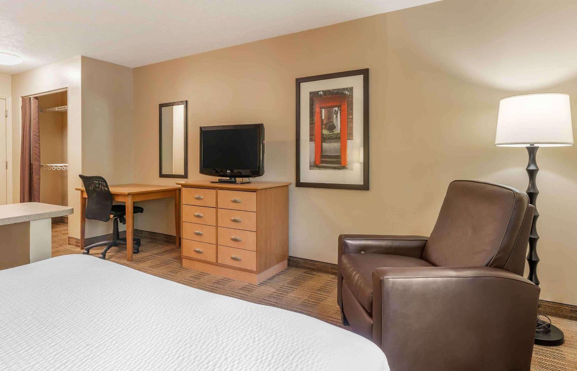 Extended Stay America Suites - Omaha - West Exteriör bild