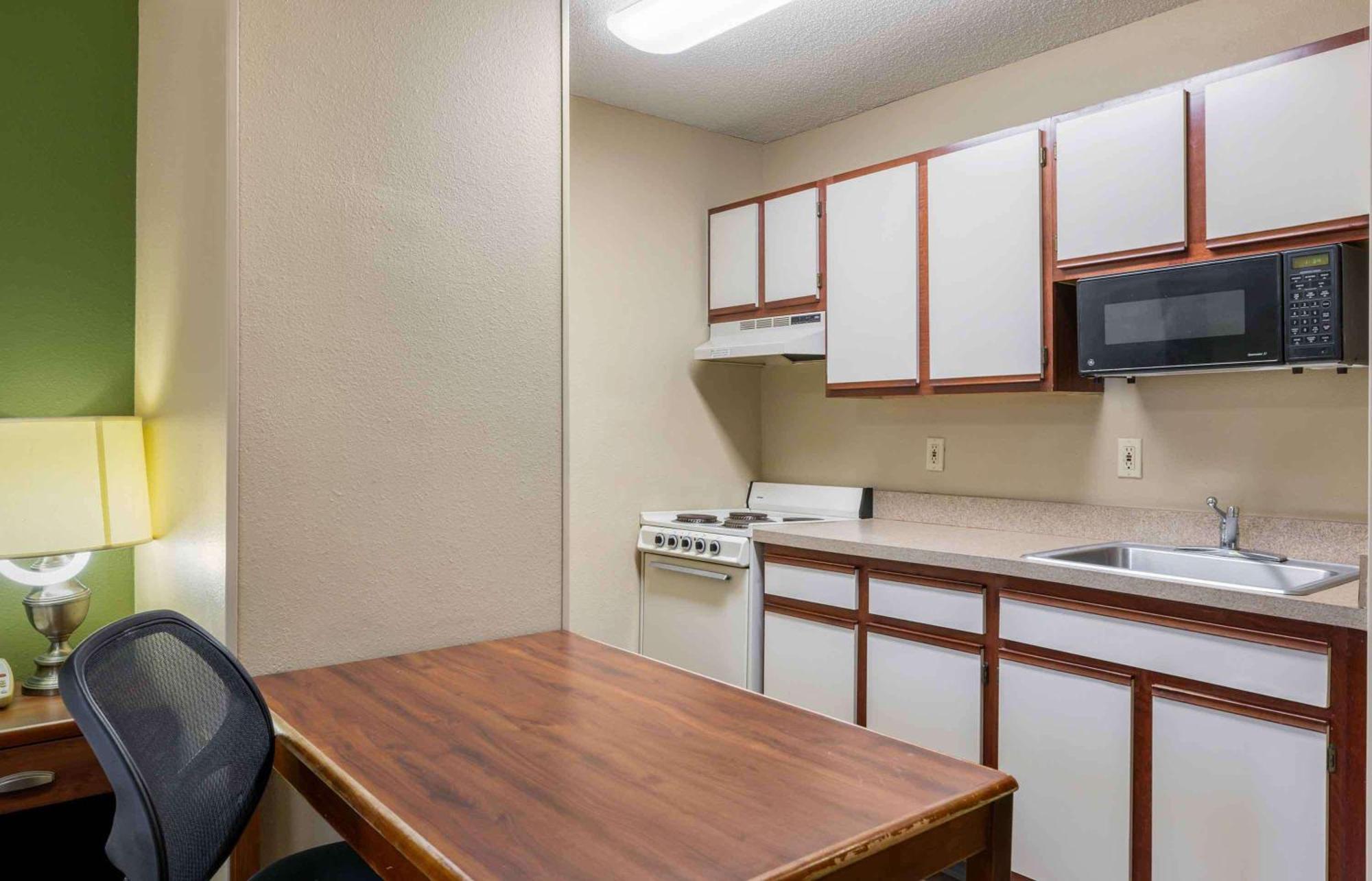 Extended Stay America Suites - Omaha - West Exteriör bild